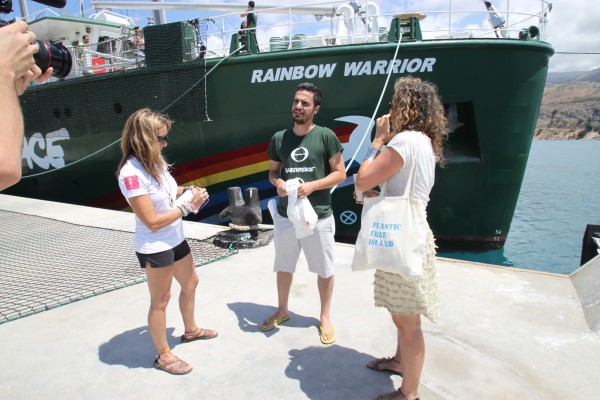 Pam Longobardi and Dianna Cohen, Plastic Pollution Coalition CEO, meet with Dimitris Ibramim, Defense Coordinator GREENPEACE Greece in Argostoli Port, Kefalomnia